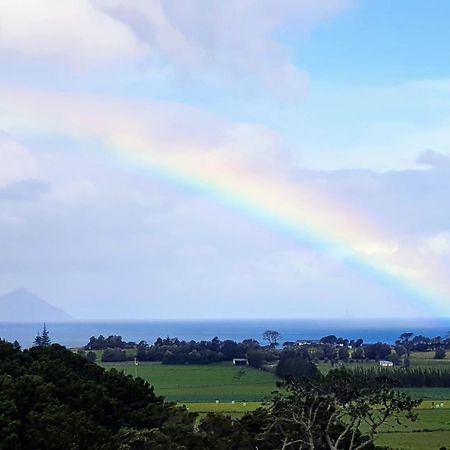 ホテル 1 Waipu Off-Grid Eco Seaview Geodesic Glamping Dome エクステリア 写真