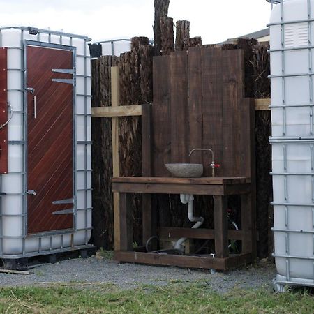ホテル 1 Waipu Off-Grid Eco Seaview Geodesic Glamping Dome エクステリア 写真
