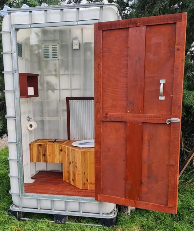 ホテル 1 Waipu Off-Grid Eco Seaview Geodesic Glamping Dome エクステリア 写真